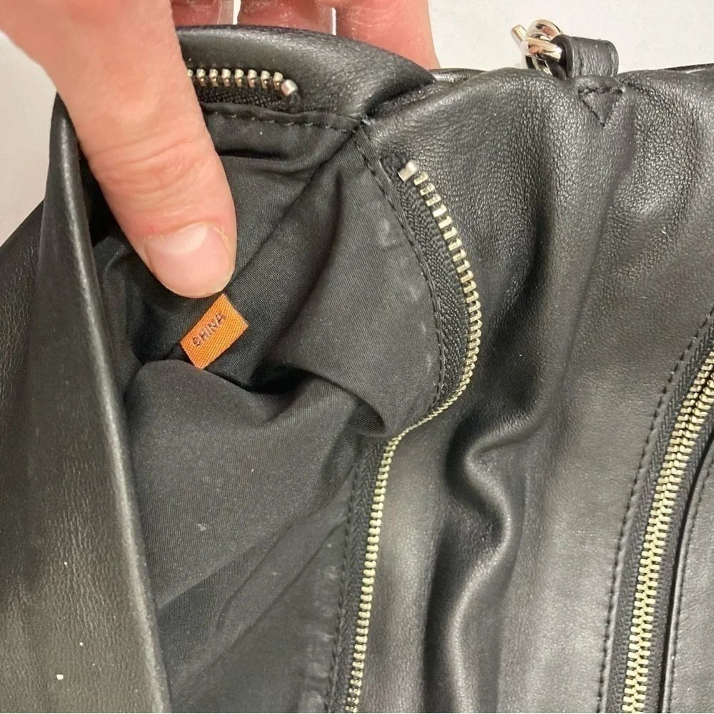 Tory Burch black leather logo convertible clutch bag